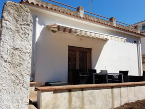 2 bedrooms house at Palamos 100 m away from the beach with enclosed garden and wifi